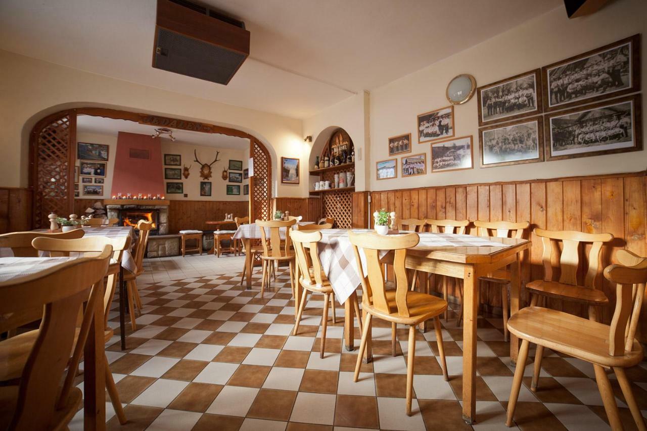 Prazdninovy Dom Eliska*** Villa Frivaldnádas Kültér fotó