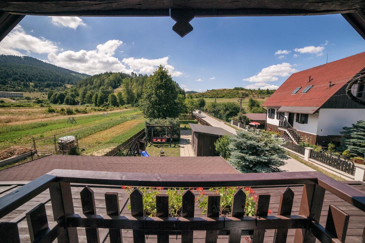 Prazdninovy Dom Eliska*** Villa Frivaldnádas Kültér fotó