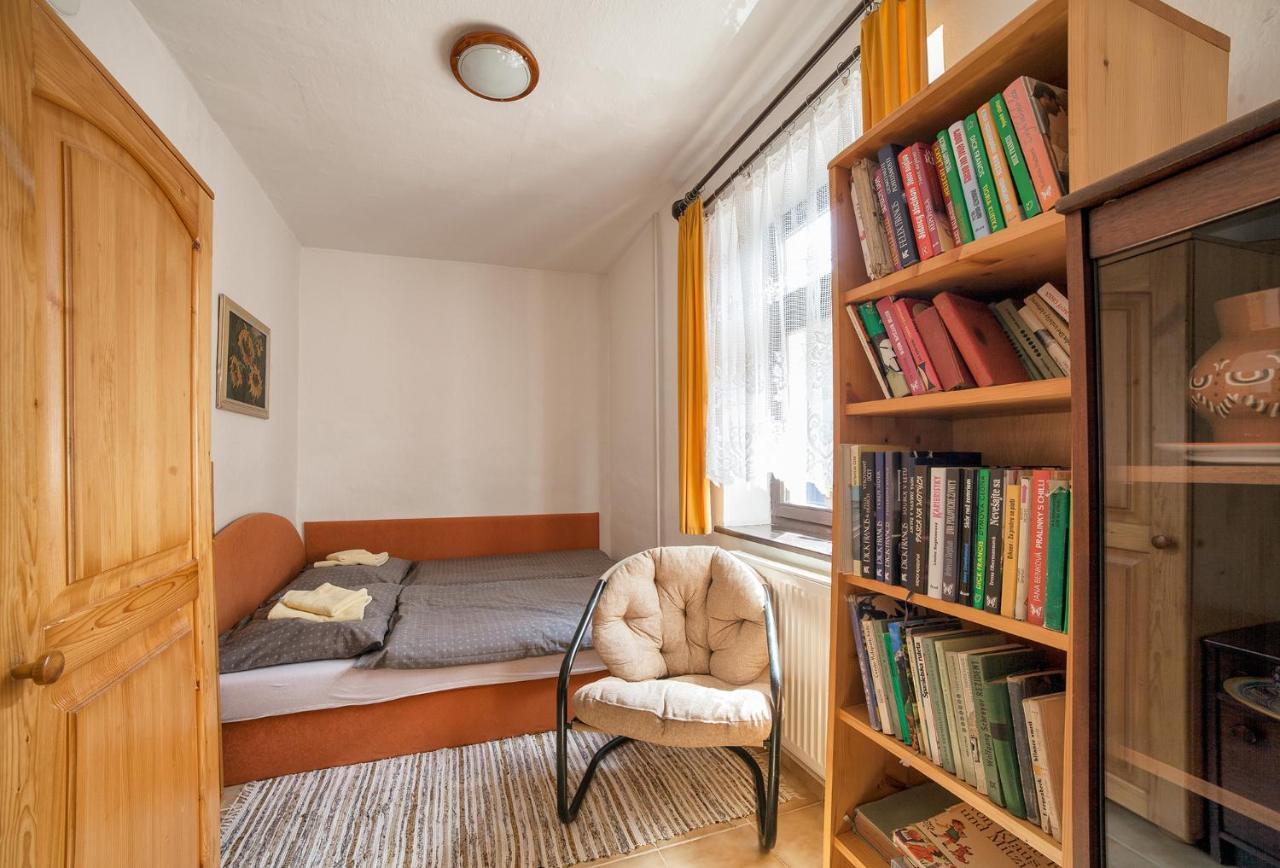Prazdninovy Dom Eliska*** Villa Frivaldnádas Kültér fotó